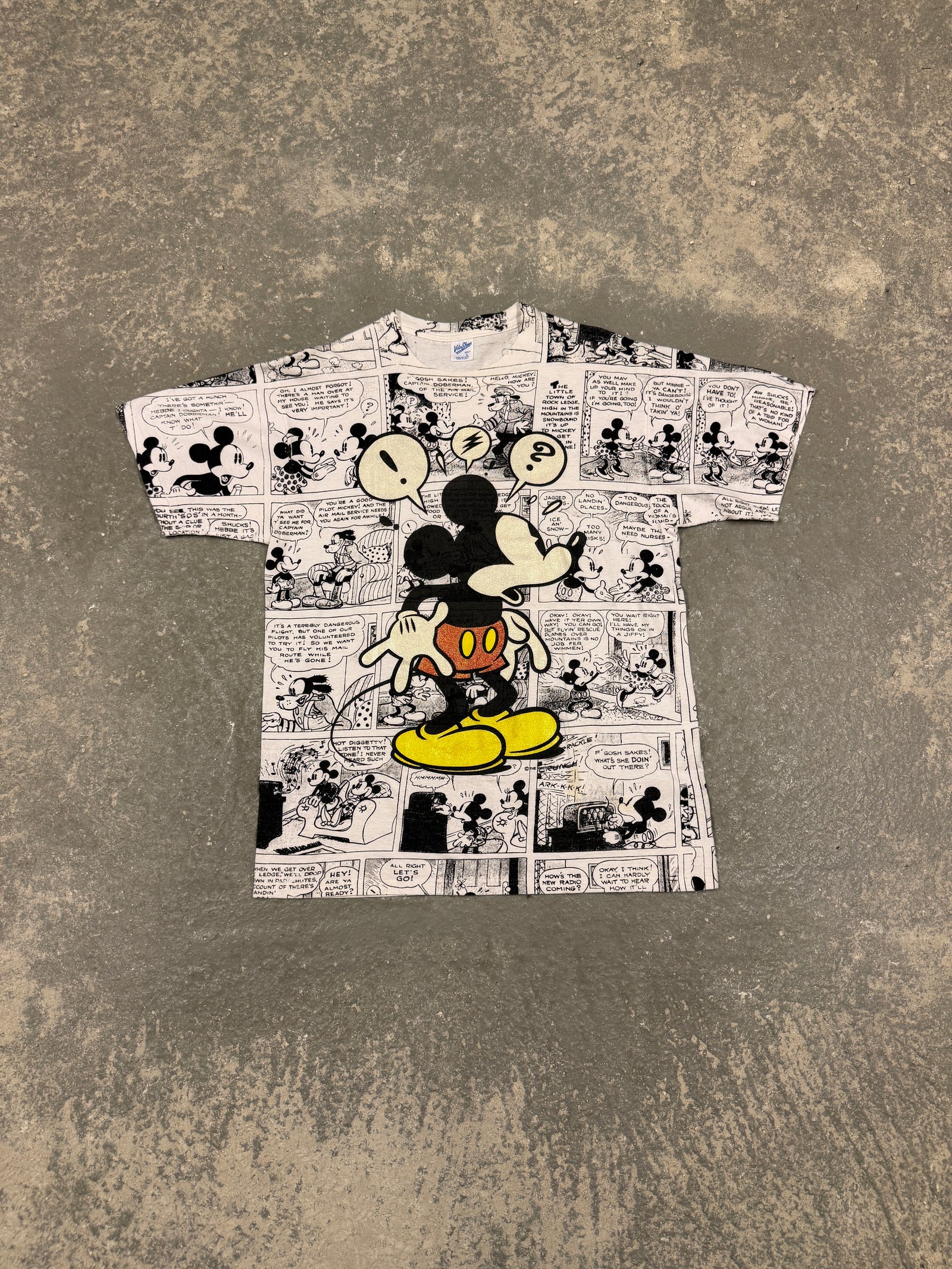 Vintage Mickey Mouse Comics T-shirt (L)