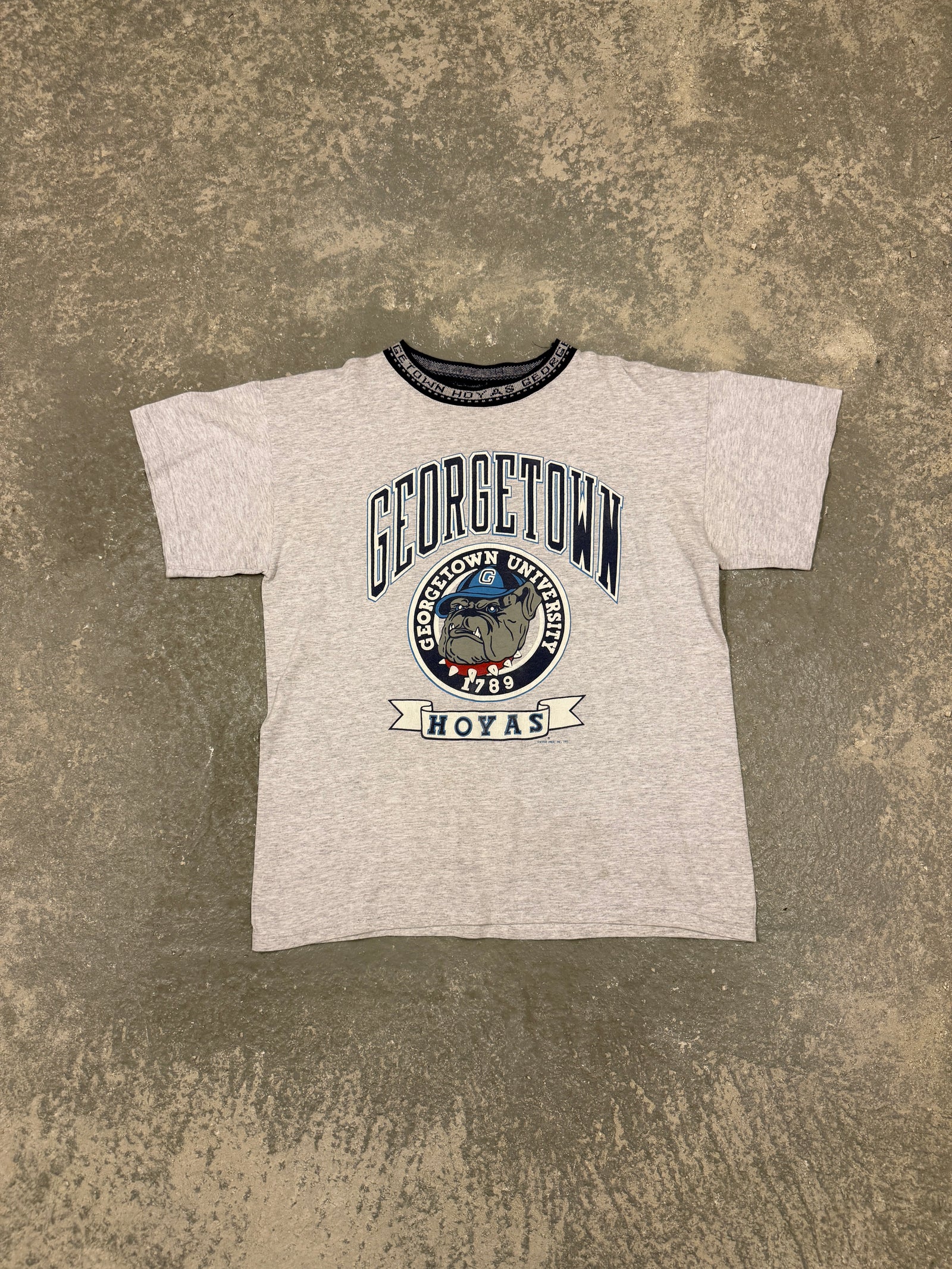 Vintage Georgetown University Hoyas T-shirt (One size)