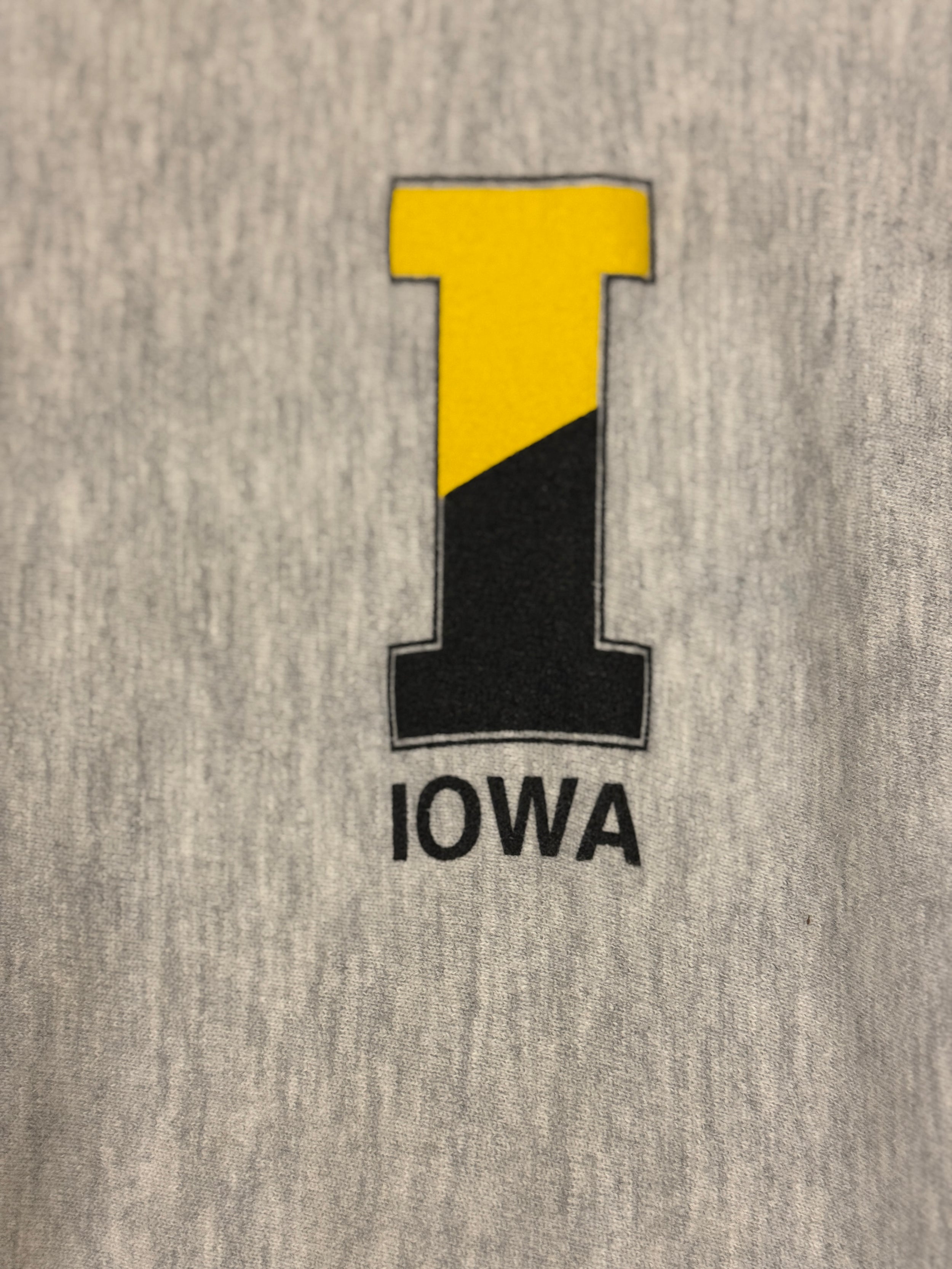 Vintage Champion Iowa sweatshirt (XXL)