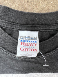 Gildan Heavy Cotton tag size M