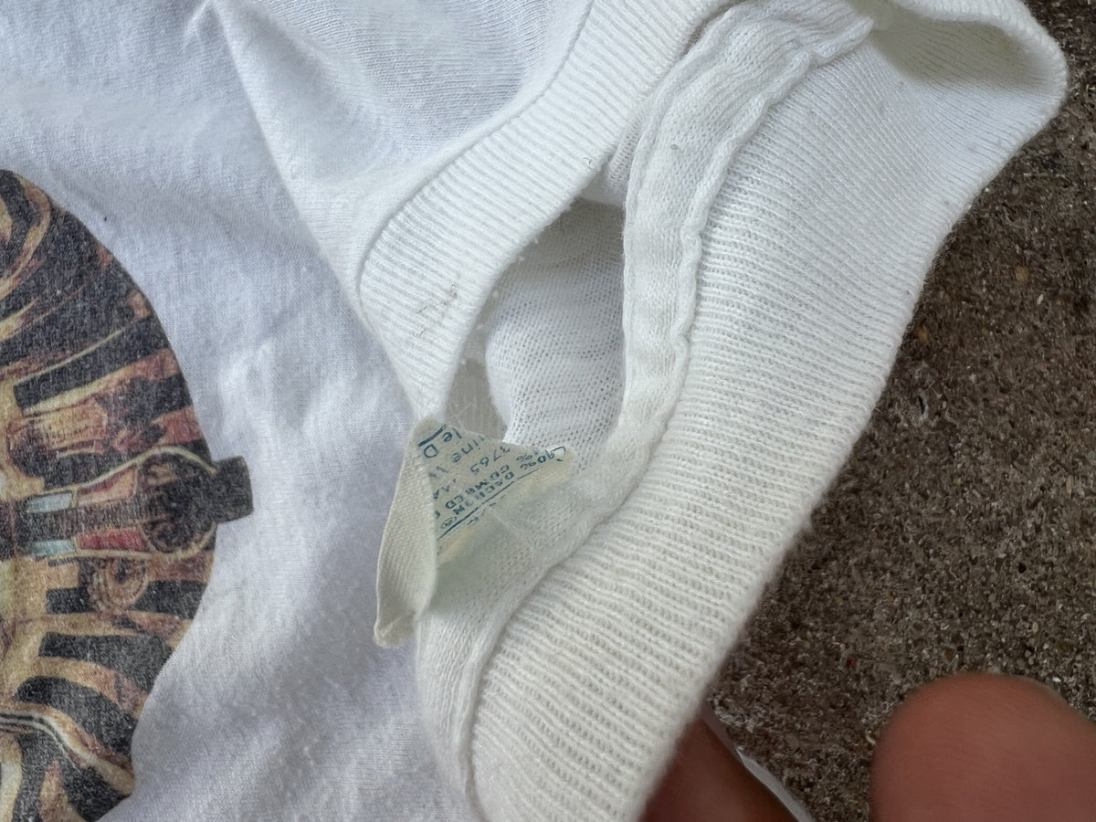 Vintage T-shirt tag detail
