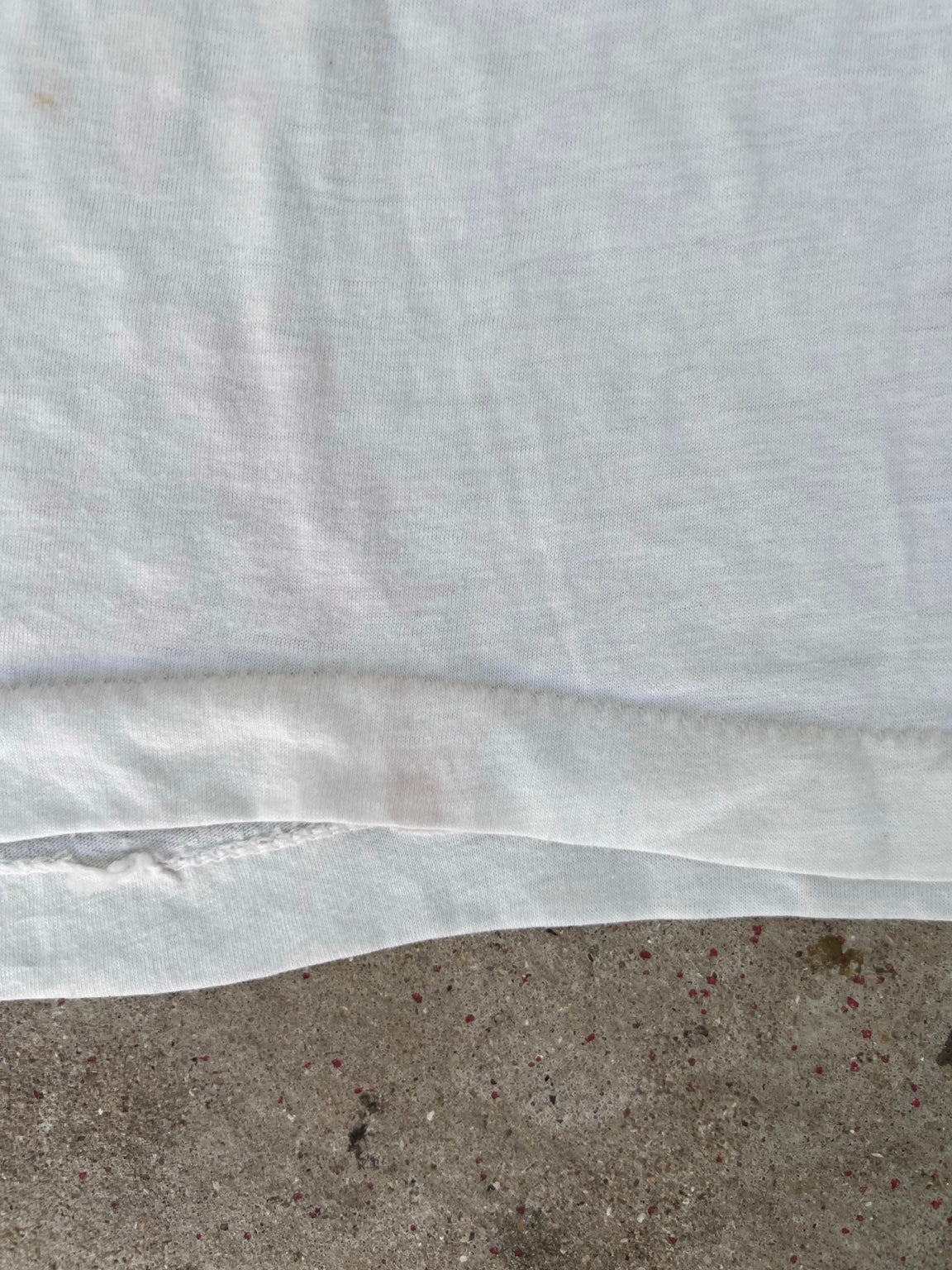 Vintage T-shirt hem construction detail